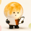 白紙の手紙とスマートフォンを見比べる、お団子団長のイラスト